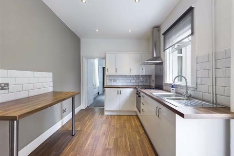 78 Henry Road, Gloucester, GL1 3DY