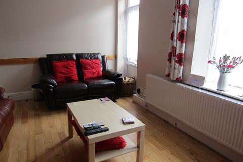 6 Heol Tredeg, Upper Cwmtwrch, Swansea, SA9 2XD