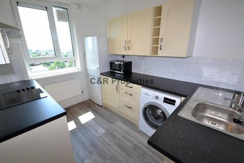 2 bedroom apartment to rent, Hornchurch Court, Bonsall Street, M15 6DT