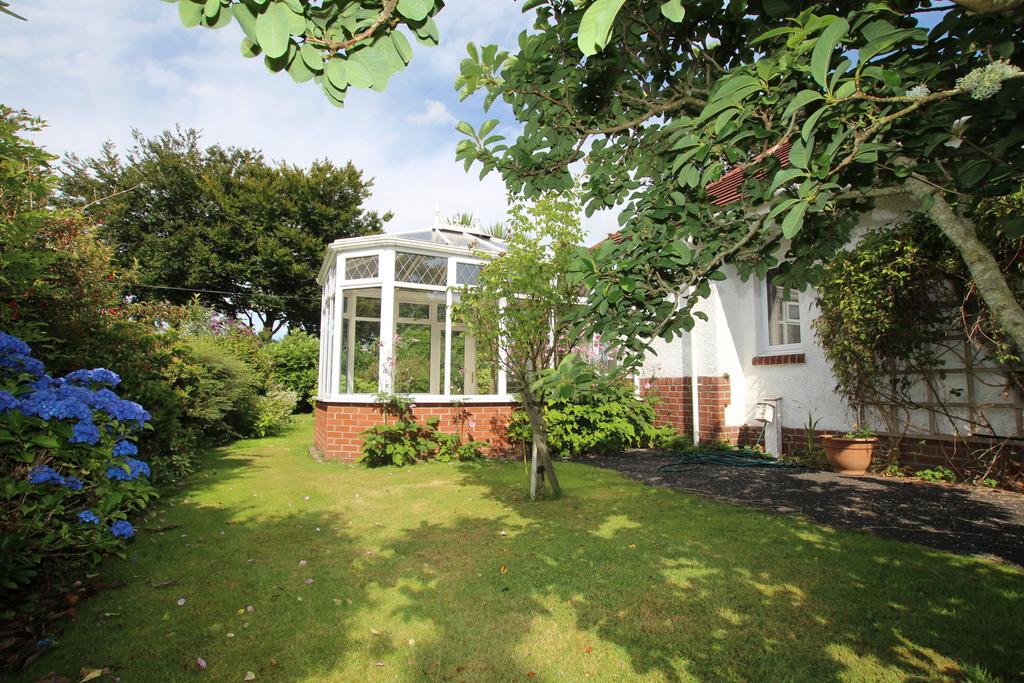 Roselea, 3 Bourtree Crescent - Williamson and Henr
