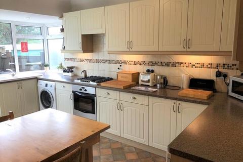35 Compton Place, Watford, WD19 5HF