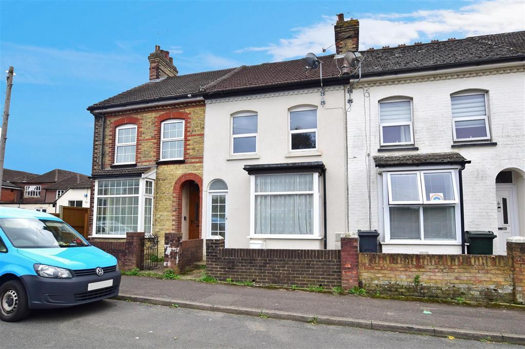 Aylesford Place, Willesborough, Ashford, Kent 2 bed terraced house £