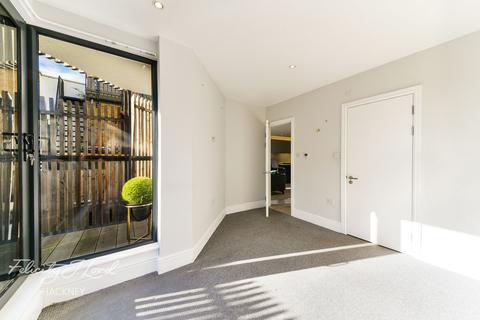Flat 2, 71 Mount Pleasant Lane, London, E5 9EW