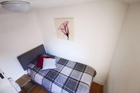 1 bedroom flat to rent - Bede Burn Road, Jarrow, Tyne and Wear, NE32 5RU