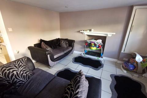 24 Chapel Road, Pontnewynydd, Pontypool, NP4 6QR