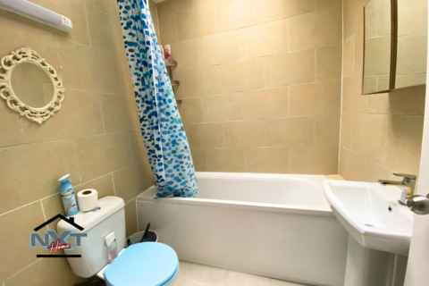 1 bedroom in a house share to rent - Ruscoe Road, Canning Town, E16