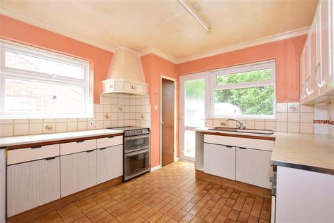 24 Biddenden Close, Bearsted, Maidstone, ME15 8JP