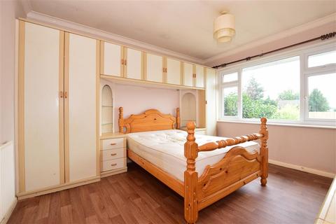 24 Biddenden Close, Bearsted, Maidstone, ME15 8JP