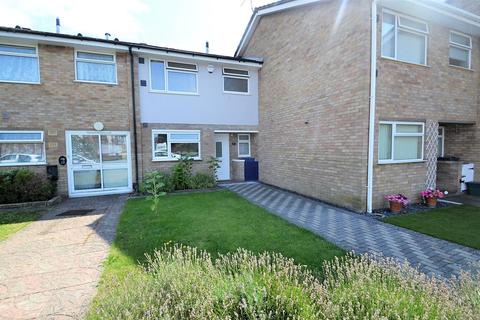 19 Target Close, Feltham, TW14 9TF