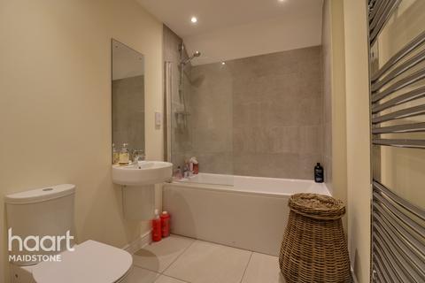 1 Cannon Close, Maidstone, ME15 8WR
