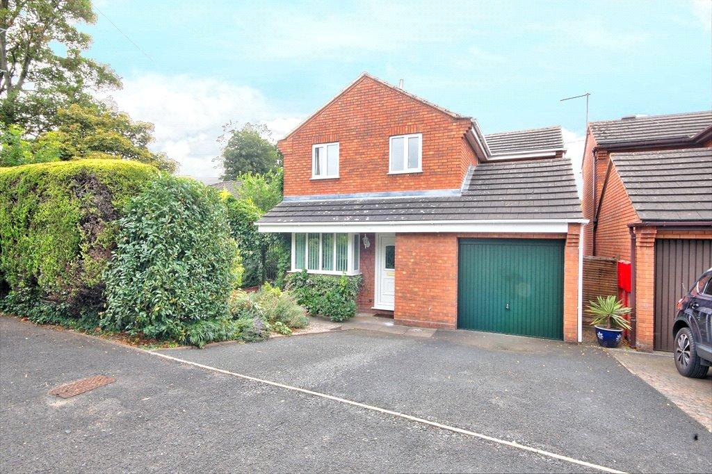 Elm Road, Evesham, WR11 3 bed detached house £325,000