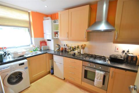 78 Page Road, Feltham, TW14 8DW