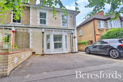 6b Dymoke Road, Hornchurch, RM11 1AA