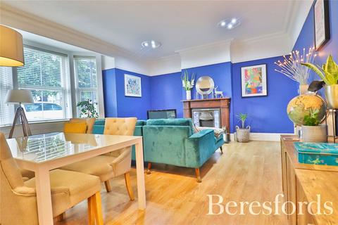 6b Dymoke Road, Hornchurch, RM11 1AA