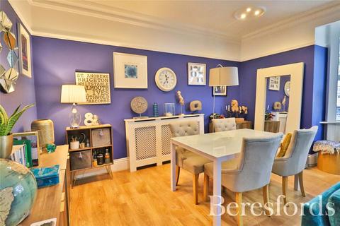 6b Dymoke Road, Hornchurch, RM11 1AA