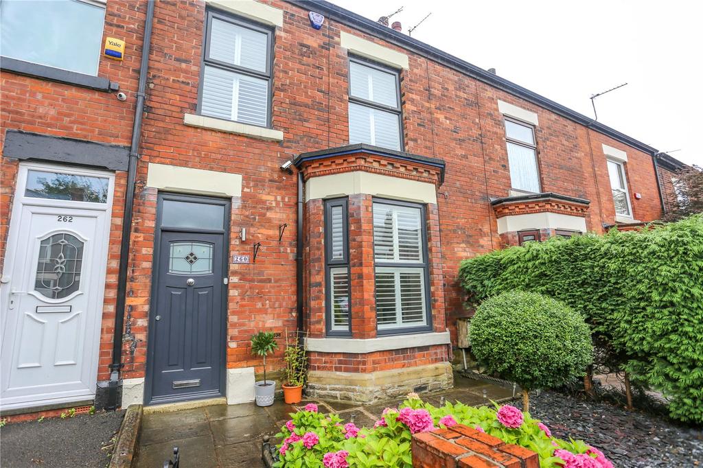 Hyde Road, Woodley, Stockport, SK6 3 bed terraced house £260,000