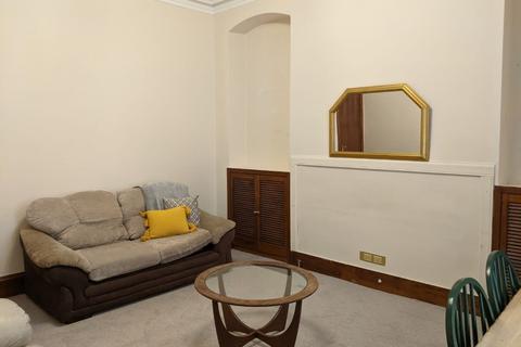 2 bedroom flat to rent, Stafford Street, City Centre, Aberdeen, AB25