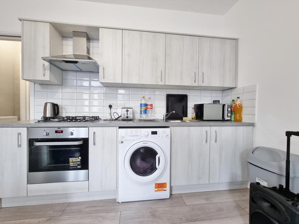 Share kitchen