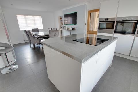3 Ashleigh Close, Hythe, Southampton, SO45 3QT
