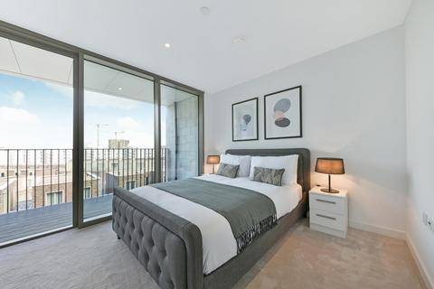 1 bedroom apartment to rent, Commodore House, Royal Wharf, London, E16