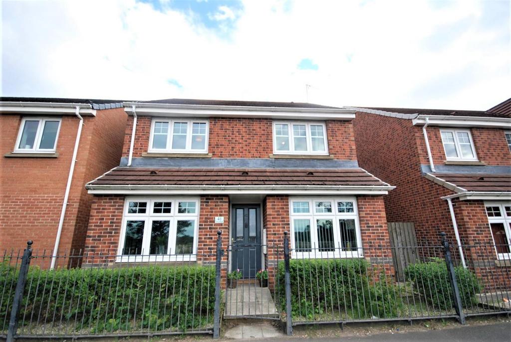 New Road, Boldon Colliery 4 bed detached house £240,000