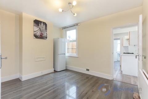 104 Milton Road, Croydon, CR0 2BL