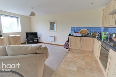 Flat 10, Centrum Court, 2 Pooleys Yard, Ipswich, IP2 0AR