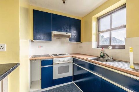 1 bedroom flat for sale - High Street, Iver, Buckinghamshire