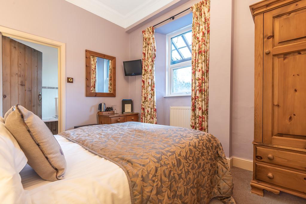 Letting Room 8