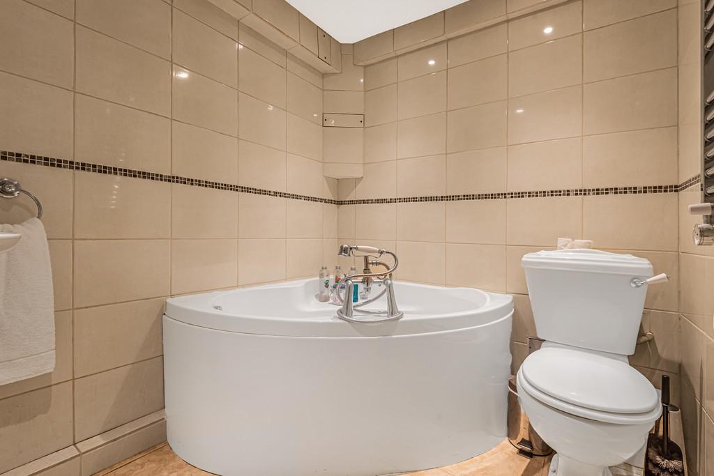 Owners Bathroom