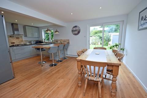 Chandos High Street, Yoxford, Saxmundham, IP17 3EU