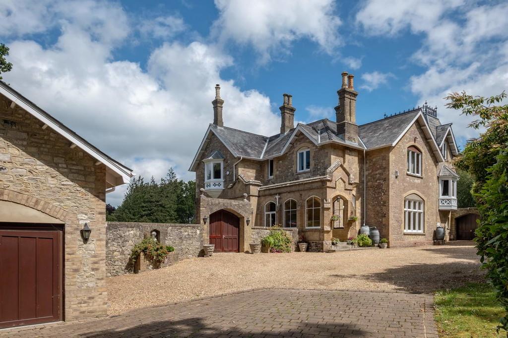 Quarr, Isle of Wight 6 bed detached house for sale £1,750,000