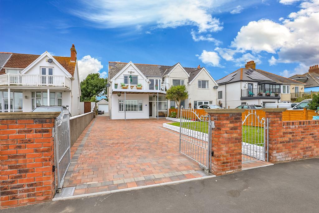 90 Beach Road, Newton, Porthcawl... 4 bed semidetached house £625,000