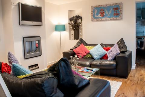 45 Newstead, Tamworth, B79 7UU