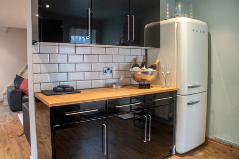 45 Newstead, Tamworth, B79 7UU