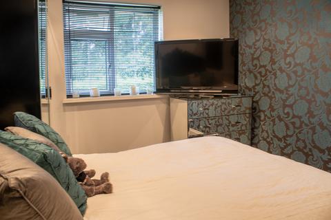 45 Newstead, Tamworth, B79 7UU