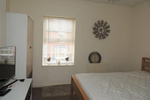 2 bedroom semi-detached house for sale - Webbs Lane, Middlewich