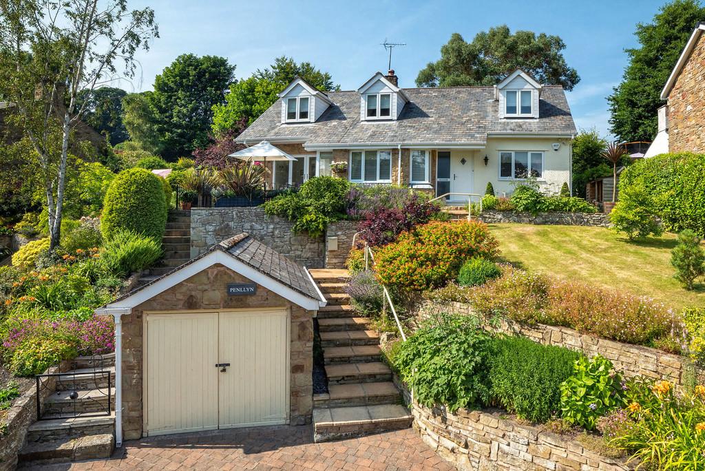 Llanasa, Holywell 4 bed detached house £525,000