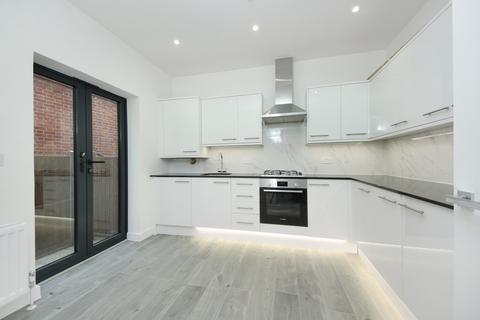 2 bedroom apartment for sale - Uxbridge Road, W3