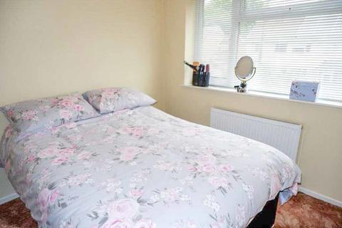 18 Brookside Way, Wilnecote, Tamworth, B77 5LH
