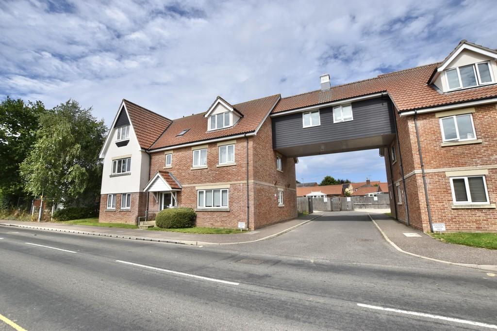 Market Mews, Old Market Road, Stalham 1 bed apartment £550 pcm (£127 pw)