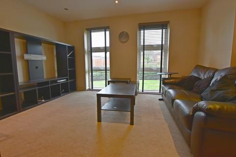 2 bedroom apartment to rent, Templars Court, Radford