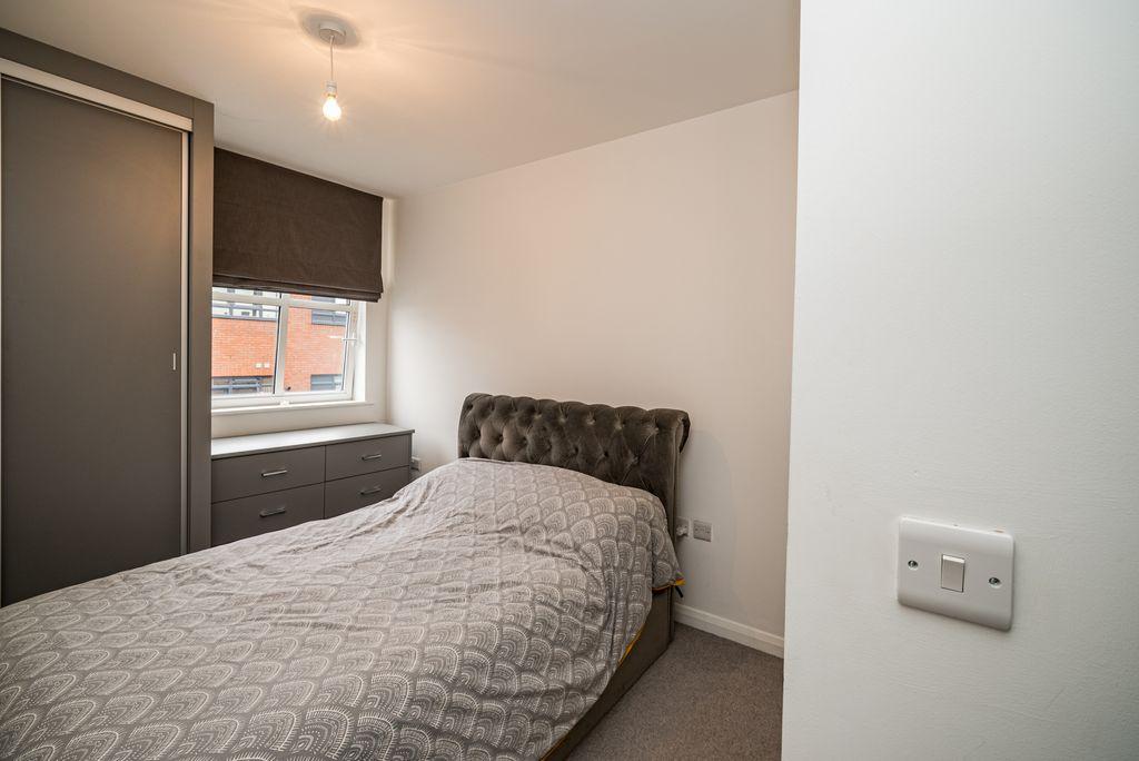Bedroom 1 (Double)