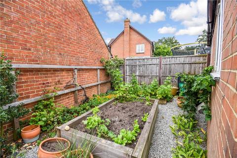 4 Benedict Close, Romsey, SO51 8PN