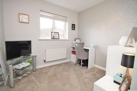 8 Burley Close, Laceby, Grimsby, DN37 7EN