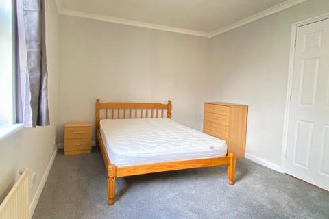 4 bedroom house share to rent, Orange Terrace, Rochester, Kent