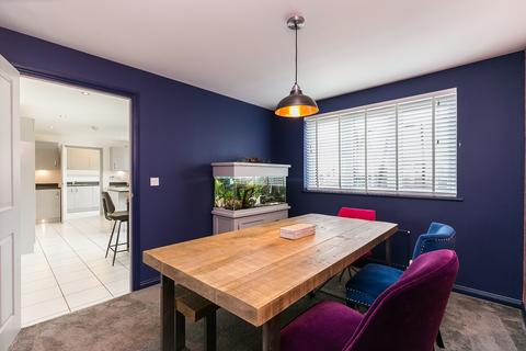 35 Cadwell Gardens, Gorebridge, EH23 4NE