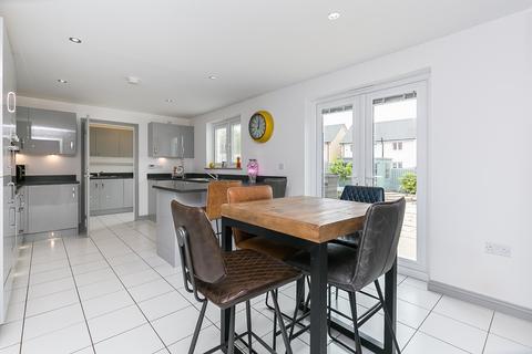 35 Cadwell Gardens, Gorebridge, EH23 4NE