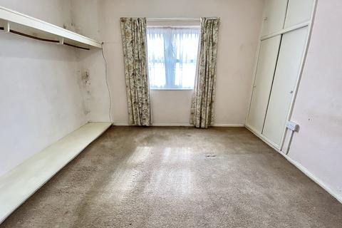 28 Coniston Road, Sheffield, S8 0UT