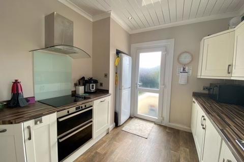16 Braehead Avenue, Ayr, KA8 0JY